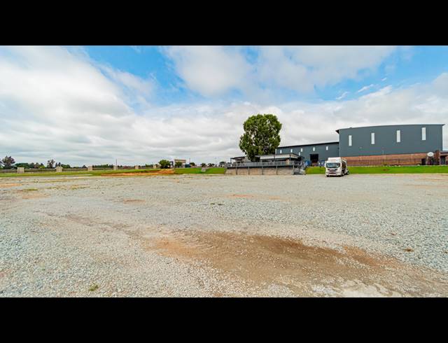 7,500M² VACANT LAND FOR SALE IN KNOPJESLAAGTE